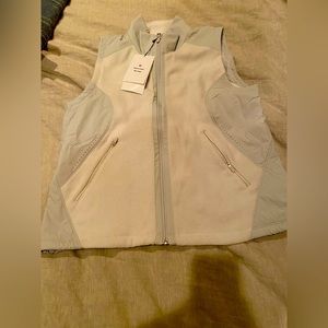 NWT Lululemon Fleece-lined Run Vest - Ivory - Size 12
